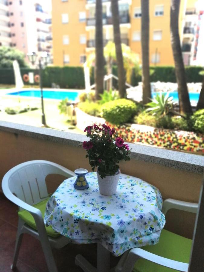 Fuengirola Apartamento Vacacional Mediterraneo Real ภายนอก รูปภาพ